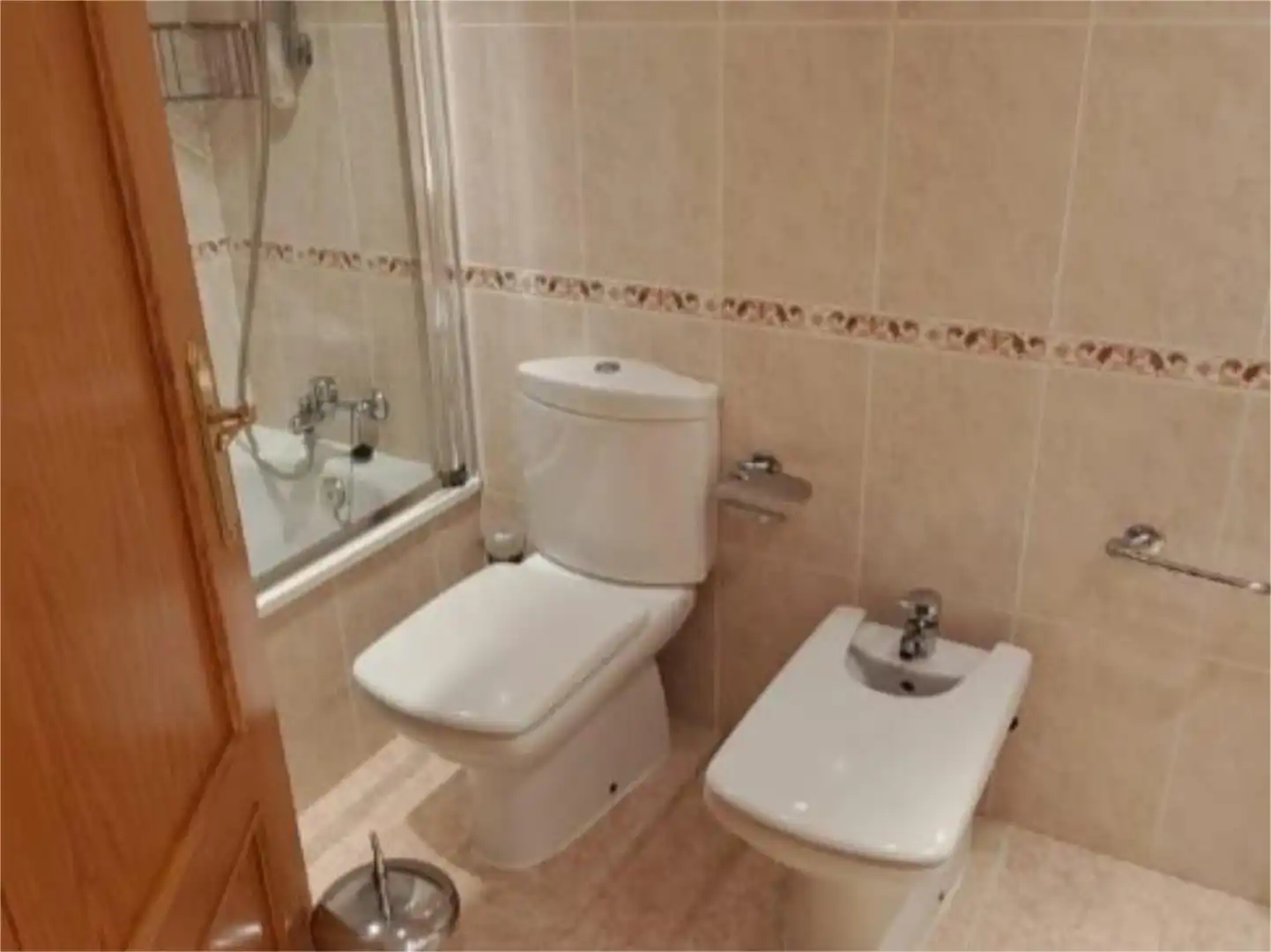 Bathroom of Duplexes for sale in Balaguer  with Air Conditioner and Terrace