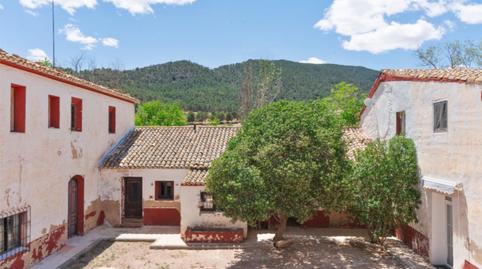 Foto 3 de Finca rústica en venda a Calle Raspay, 14, El Pinós / Pinoso, Alicante