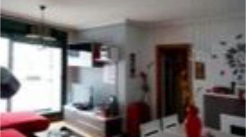 Photo 3 of Flat to share in Calle Dos, 7, Legazpi, Madrid