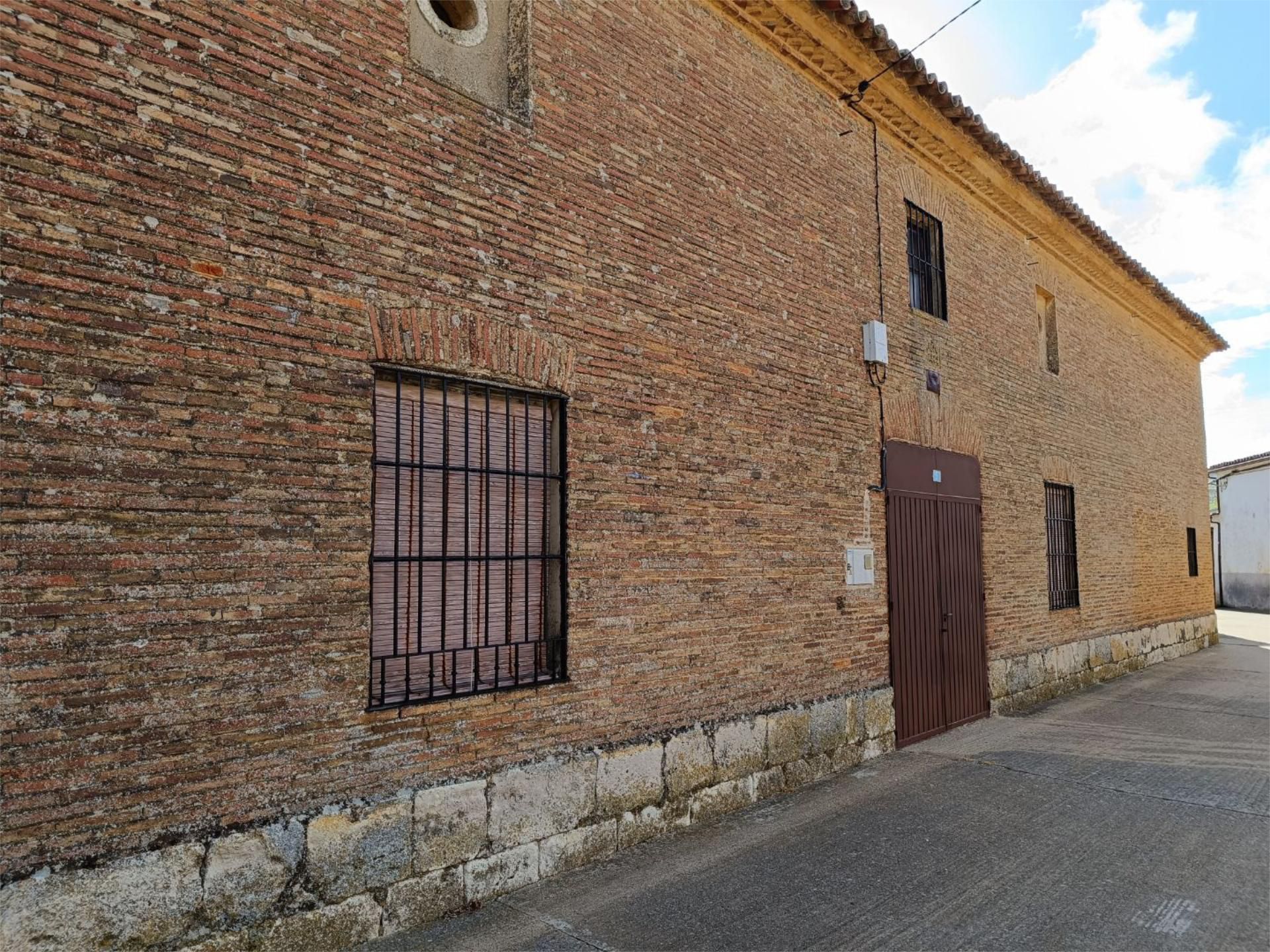 Vista exterior de Pis en venda en Abezames amb Moblat