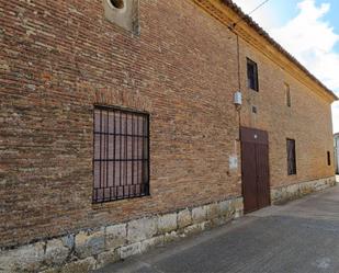 Vista exterior de Casa adosada en venda en Abezames