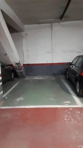 Garaje en Alquiler en Calle los Almendros, 1 en Ezequiel González - Conde de Sepúlveda