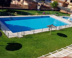 Swimming pool of House or chalet for sale in Leganés  with Air Conditioner, Terrace and Swimming Pool