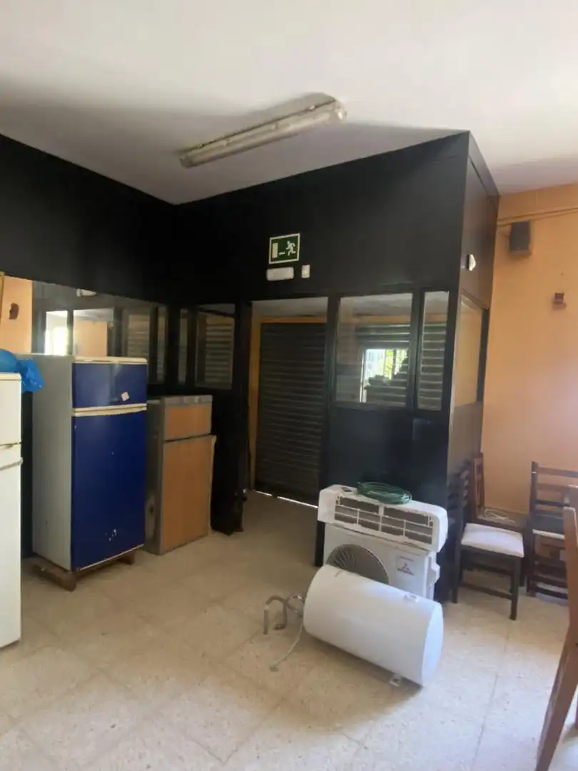 Local en venta en Carrer Figueres, 972, La Torre de Claramunt Local en venta en La Torre de Claramunt con Aire acondicionado y Calefacción