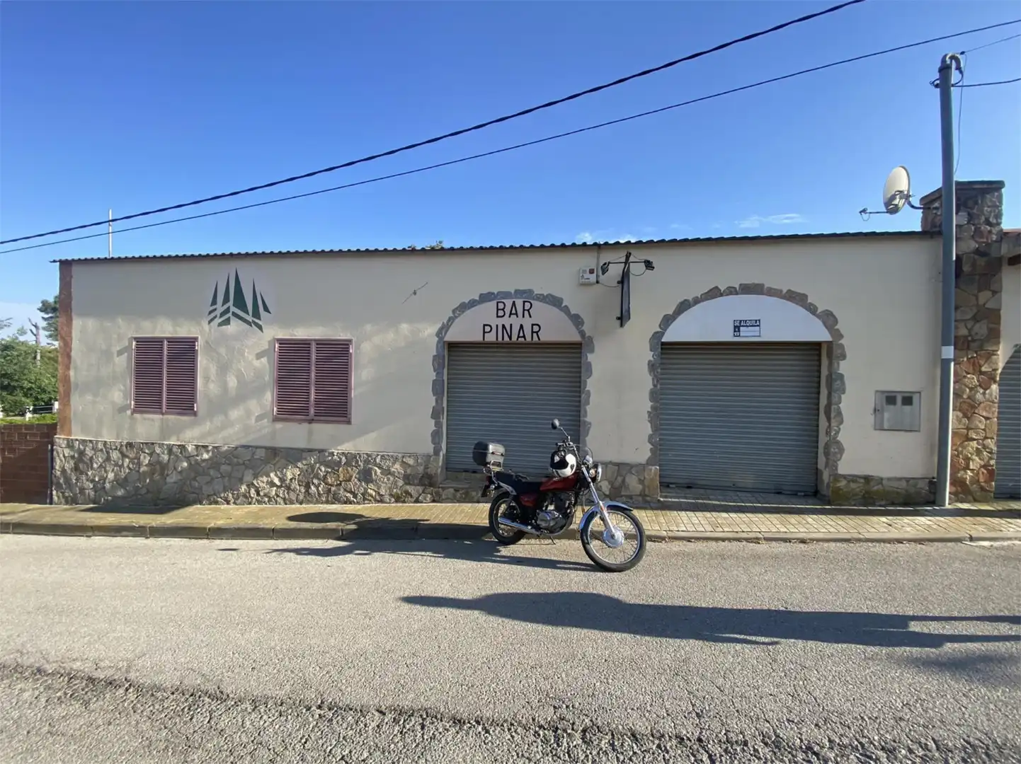 Vista exterior de Local en venta en La Torre de Claramunt con Aire acondicionado y Calefacción