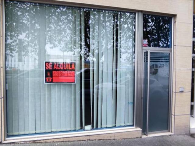Local comercial en Alquiler en Estrada Circunvalación, 2 en Esteiro