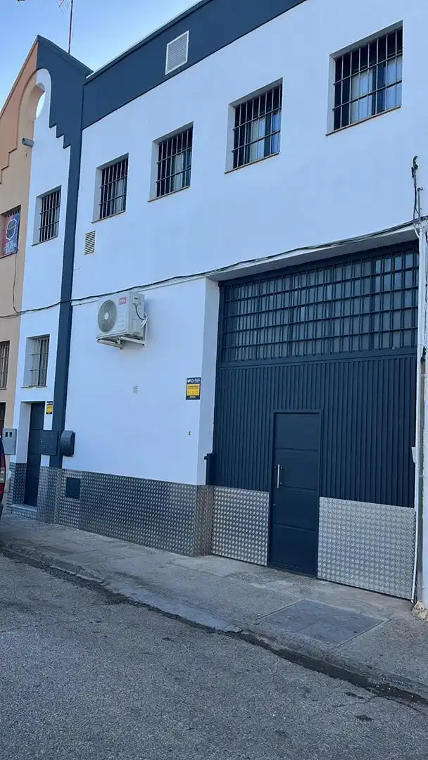 Vista exterior de Oficina de alquiler en Jerez de la Frontera