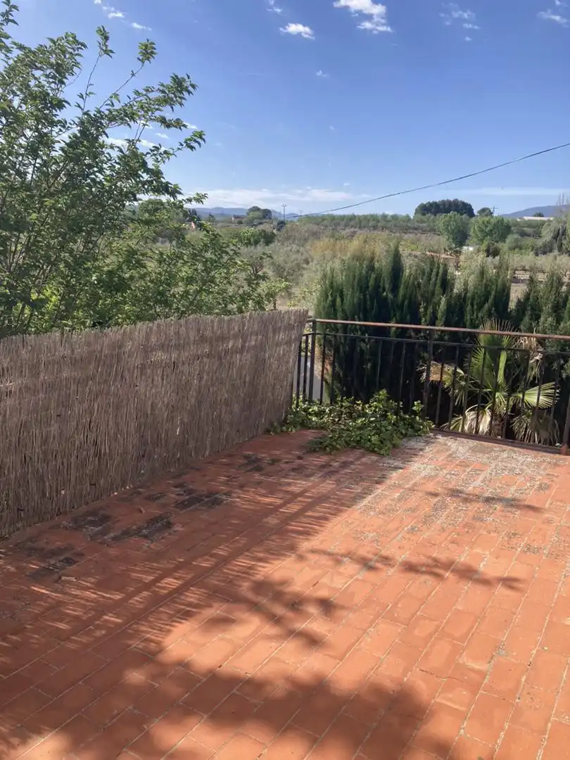 Finca rústica en venta en Partida Alcudia, 128, Cocentaina Terraza de Finca rústica en venta en Cocentaina con Terraza y Piscina