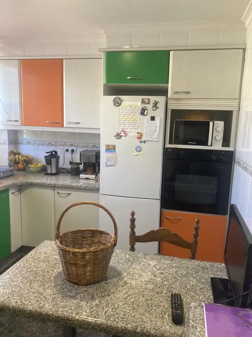 Finca rústica en venta en Partida Alcudia, 128, Cocentaina Cocina de Finca rústica en venta en Cocentaina con Terraza y Piscina