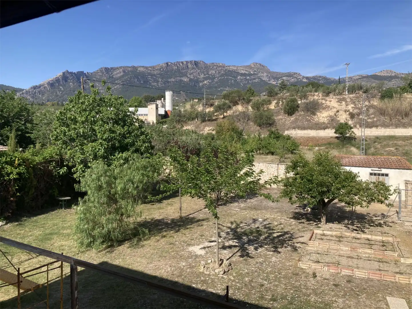 Finca rústica en venta en Partida Alcudia, 128, Cocentaina Jardín de Finca rústica en venta en Cocentaina con Terraza y Piscina