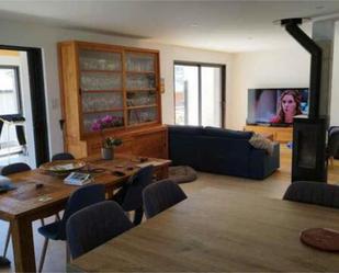 Sala d'estar de Casa o xalet en venda en  Madrid Capital