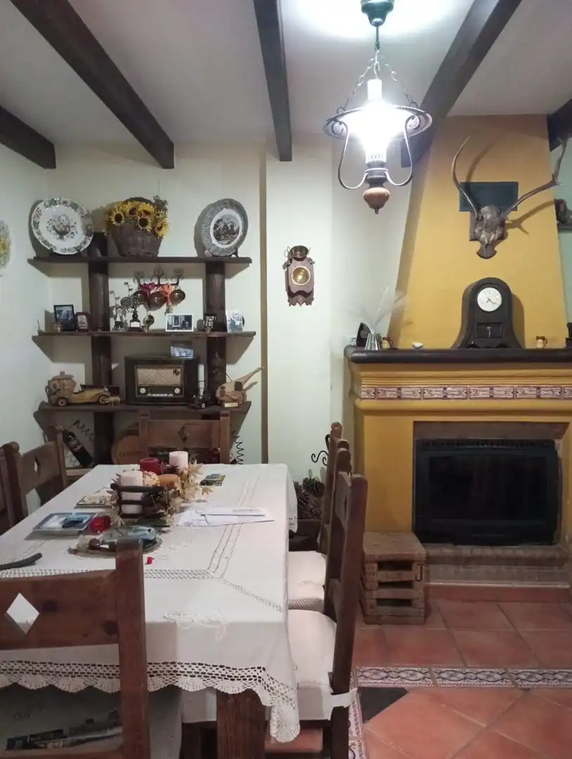 Piso en venta en HV-3113, 11, Galaroza Comedor de Piso en venta en Galaroza con Calefacción, Trastero y Amueblado