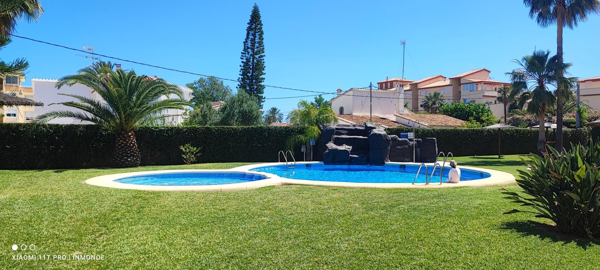 Piscina de Apartament en venda en Dénia amb Aire condicionat, Terrassa i Piscina