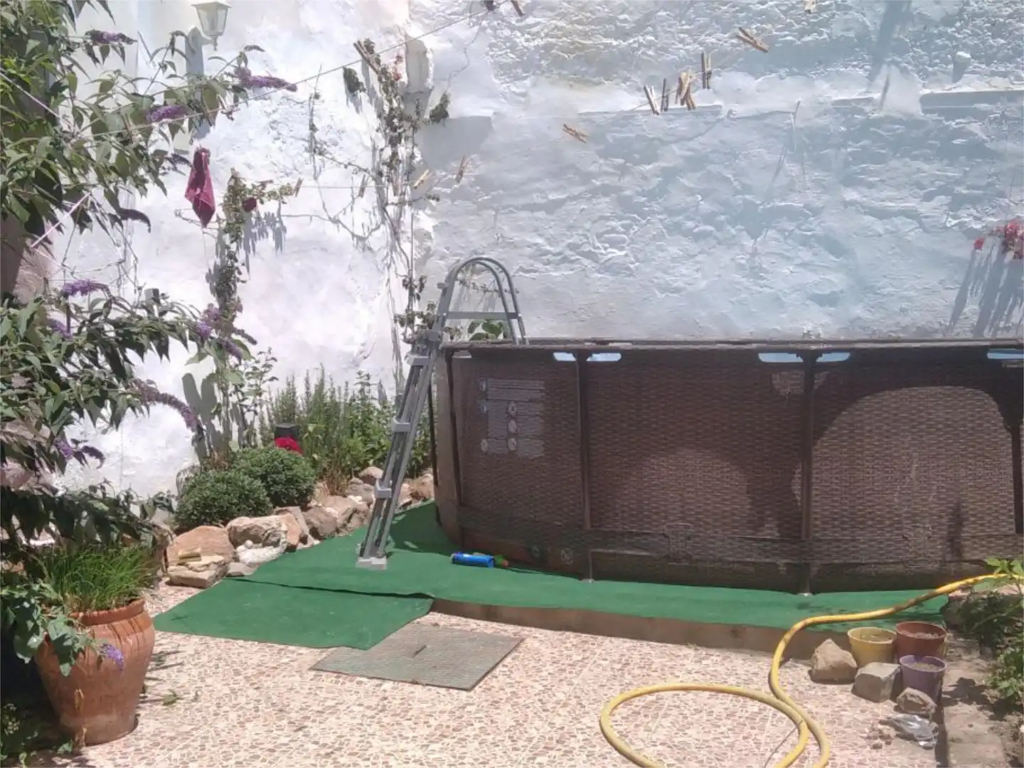 Garten von Einfamilien-Reihenhaus zum Verkauf in Burguillos del Cerro mit Terrasse, Abstellraum und Schwimmbad
