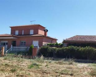Exterior view of Single-family semi-detached for sale in Cuenca de Campos  with Terrace