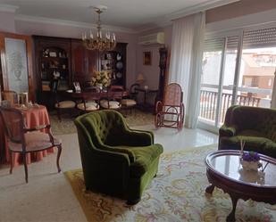 Living room of Flat for sale in  Sevilla Capital  with Air Conditioner and Terrace