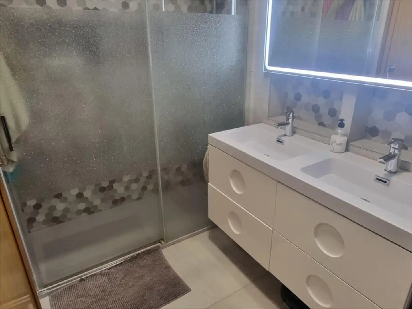 Flat for sale in Avenida Marqués de Espinardo, 18, Espinardo Bathroom of Flat for sale in Murcia with Air Conditioner, Terrace and Storage room