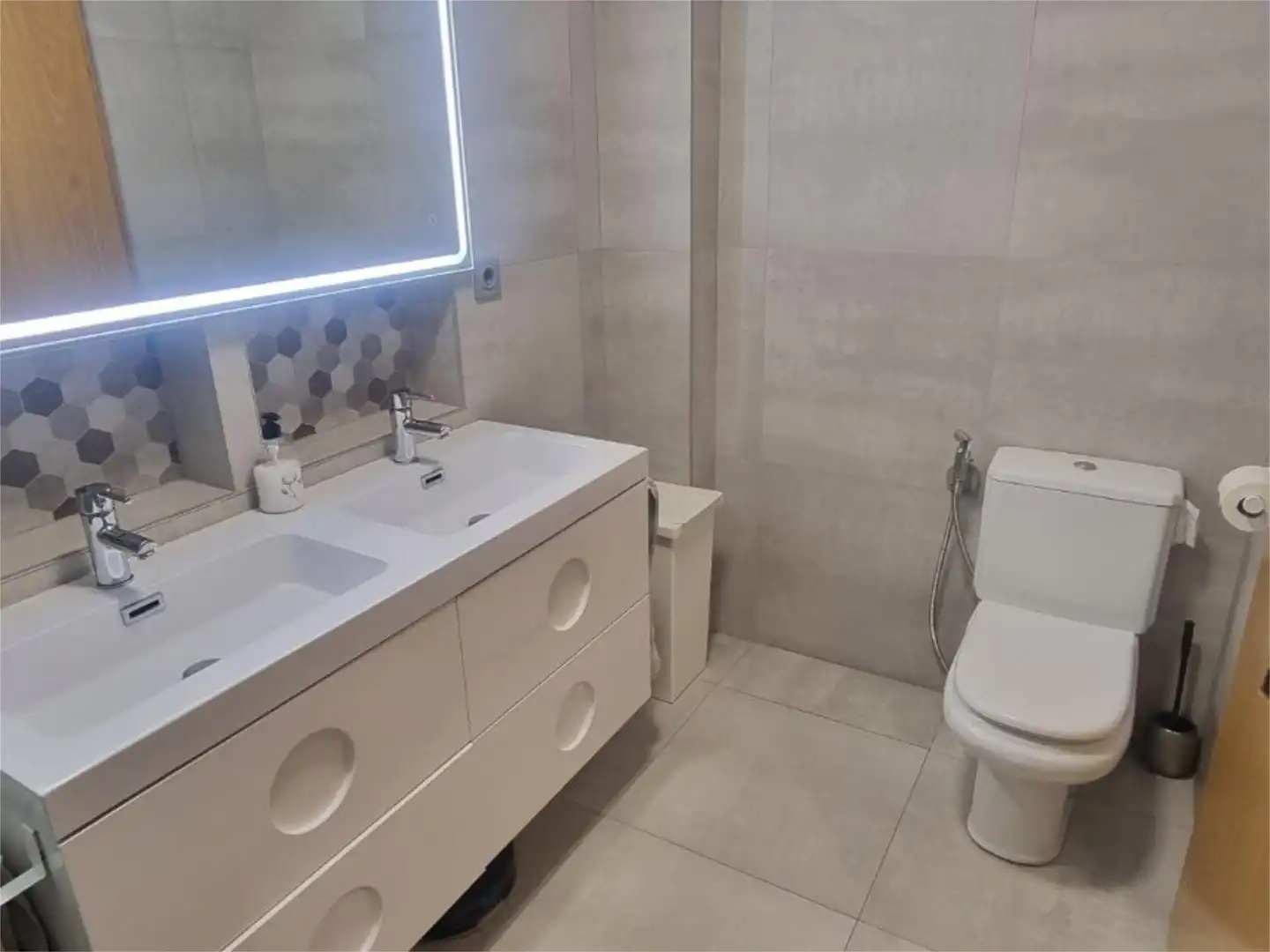 Flat for sale in Avenida Marqués de Espinardo, 18, Espinardo Bathroom of Flat for sale in Murcia with Air Conditioner, Terrace and Storage room