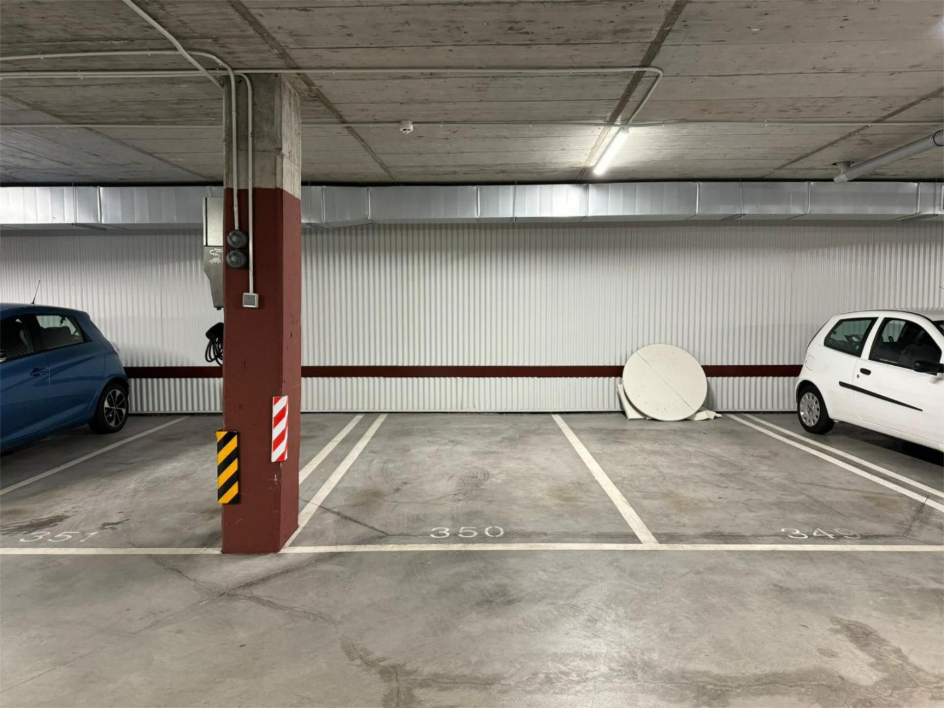 Garaje de alquiler en Avenida de Camilo José Cela, 41, Norte Parking de Garaje de alquiler en Alcobendas