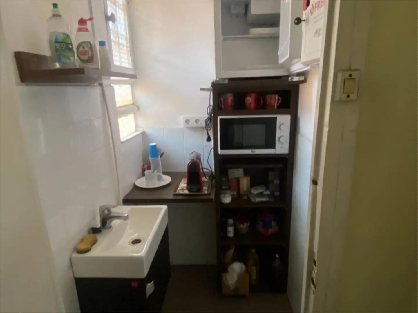 Local de lloguer a Avinguda de l'Estatut de Catalunya, 72, Horta Cuina de Local de lloguer en Barcelona amb Aire condicionat