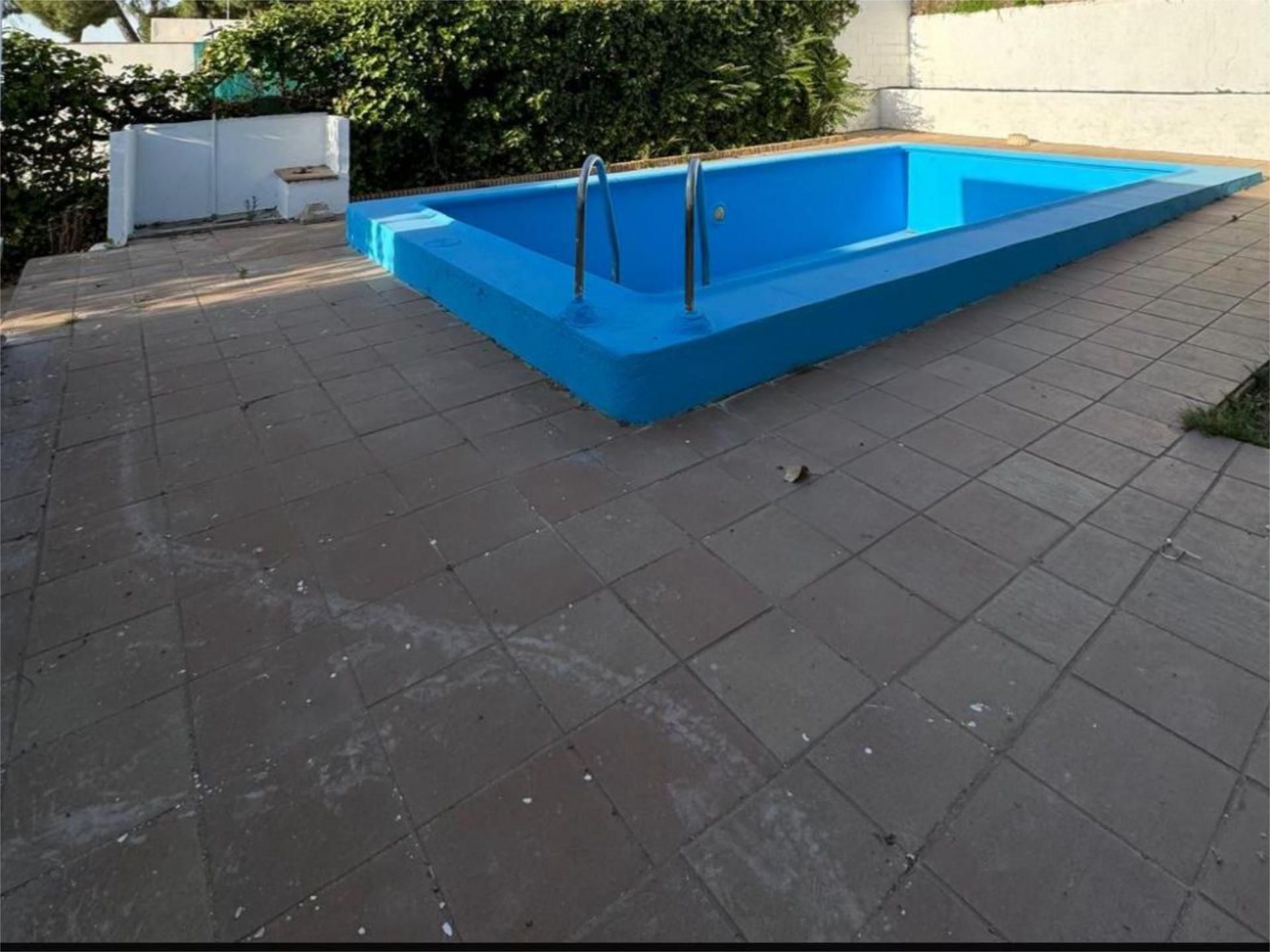 Piscina de Casa o xalet en venda en Alcalá de Guadaira amb Jardí privat, Terrassa i Piscina