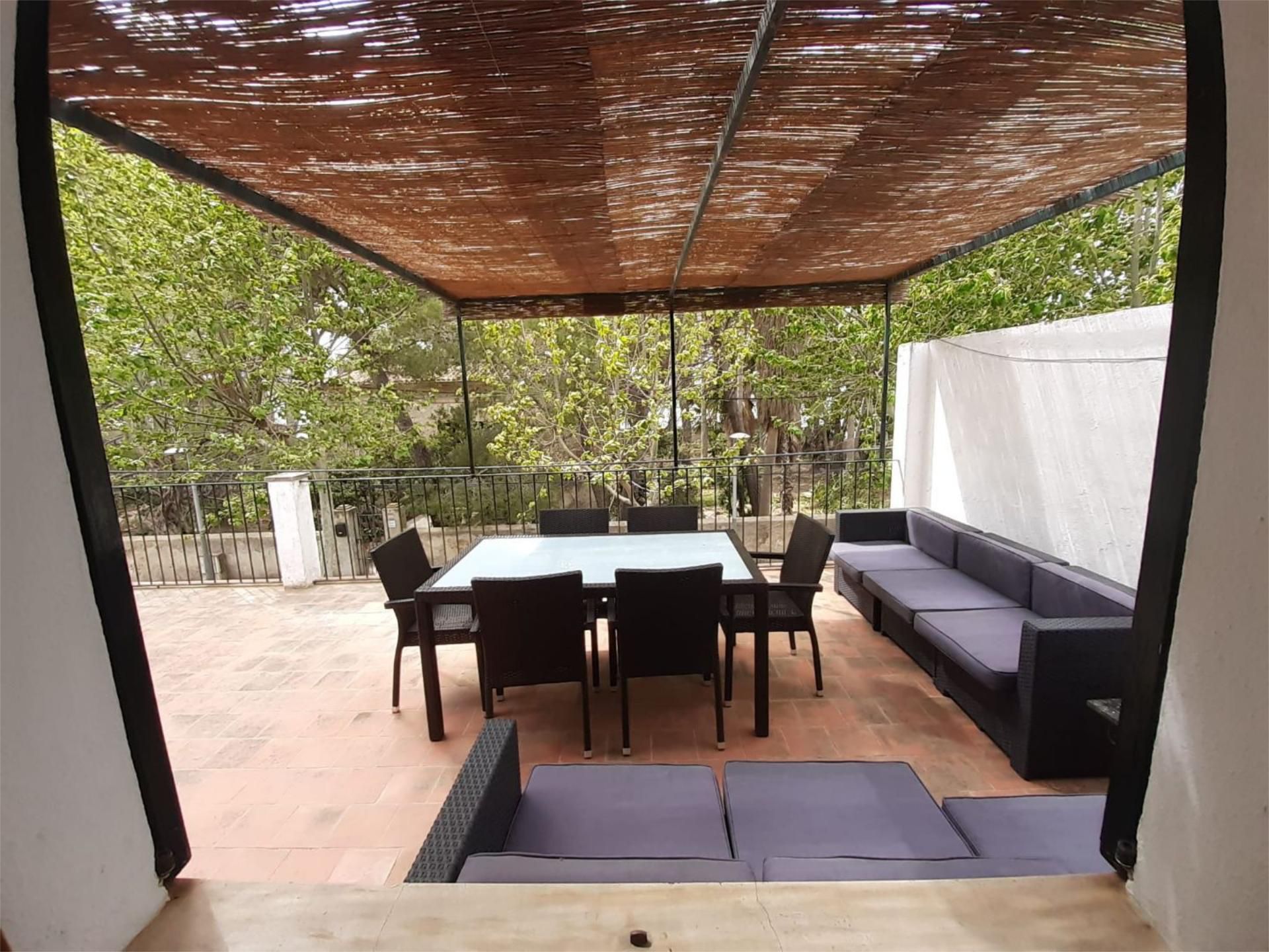 Terrassa de Pis de lloguer en Pollença amb Terrassa, Traster i Moblat