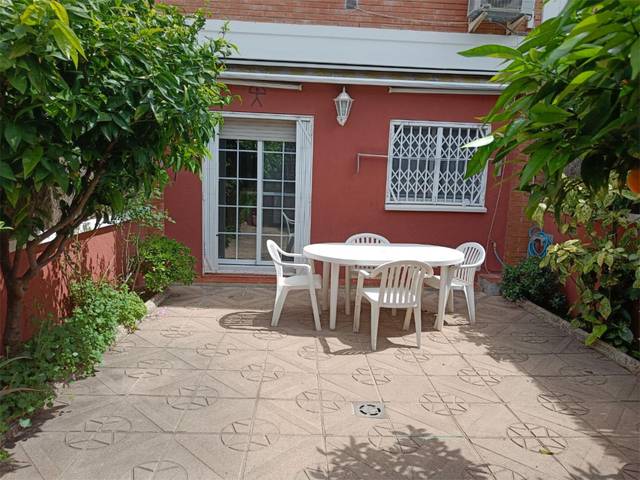 Casa adosada en venta en  de gavà, casas adosadas 