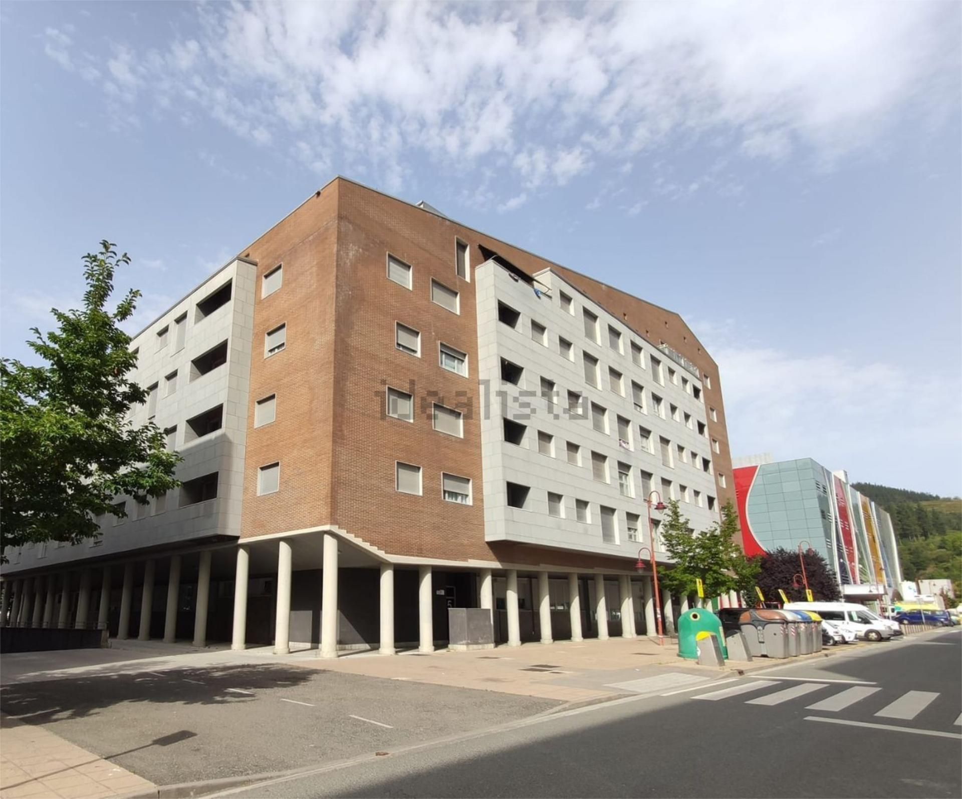 Exterior view of Flat for sale in Arrasate / Mondragón  with Heating, Parquet flooring and Terrace