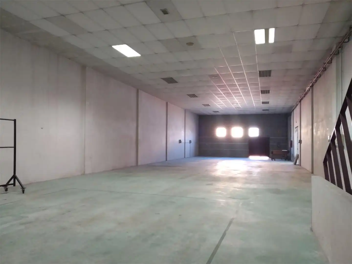 Nave industrial en venta en Carrer de Rupit, 16, Caputxins - Ambulatori Nave industrial en venta en Vic con Aire acondicionado, Calefacción y Parquet