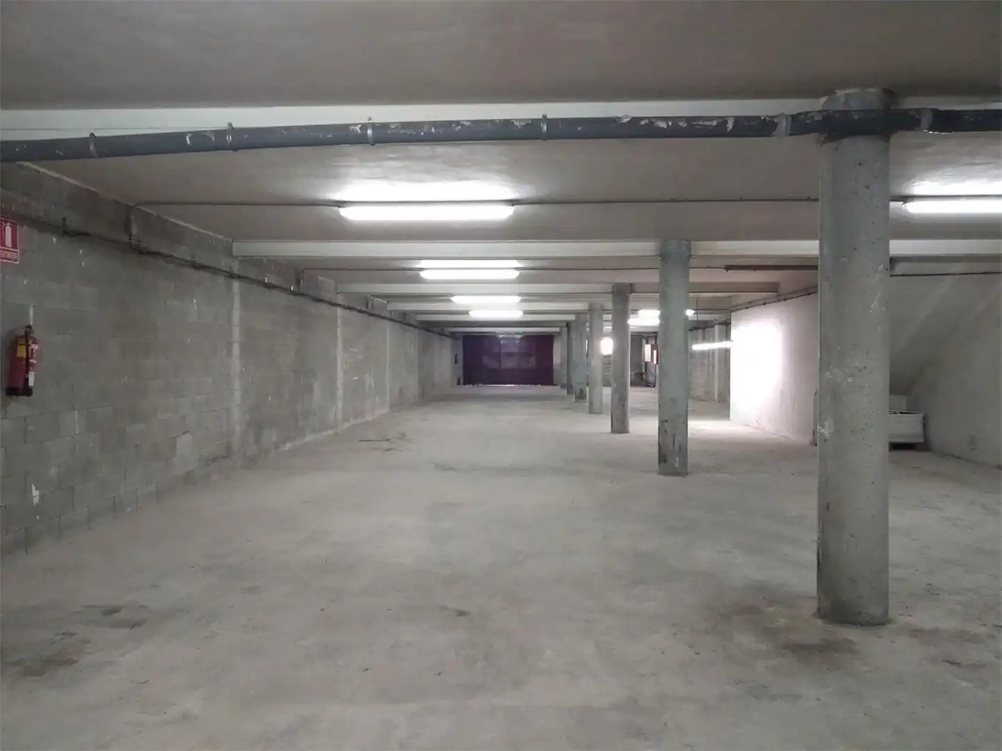 Nave industrial en venta en Carrer de Rupit, 16, Caputxins - Ambulatori Parking de Nave industrial en venta en Vic con Aire acondicionado, Calefacción y Parquet