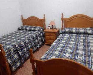 Bedroom of Flat to rent in Fines
