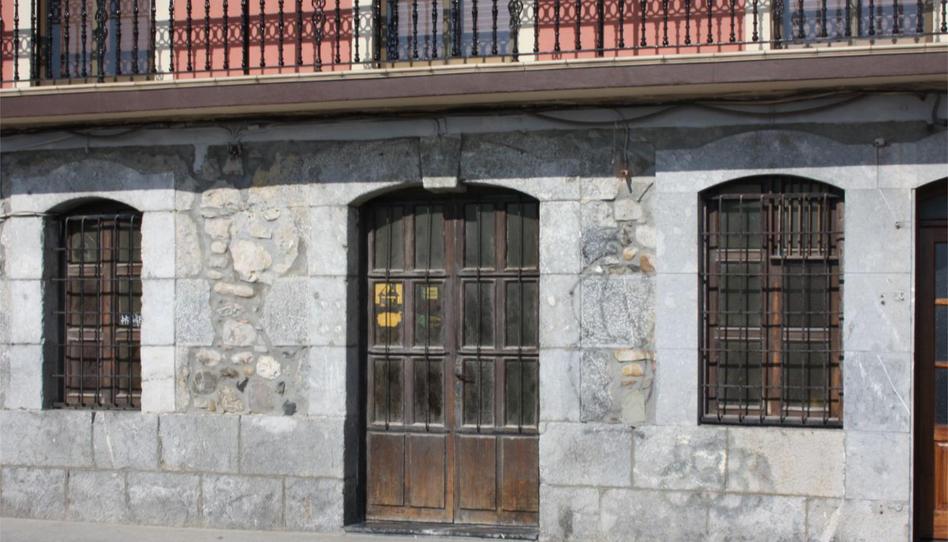 Premises for sale in Gaztelu Enparantza Plaza, 1, Bermeo, Bizkaia - image 1 Photo 1 of Premises for sale in Gaztelu Enparantza Plaza, 1, Bermeo, Bizkaia