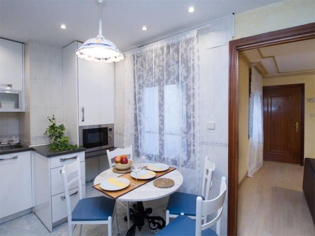 Piso en Alquiler en Calle de la Paz, 9 en Sol