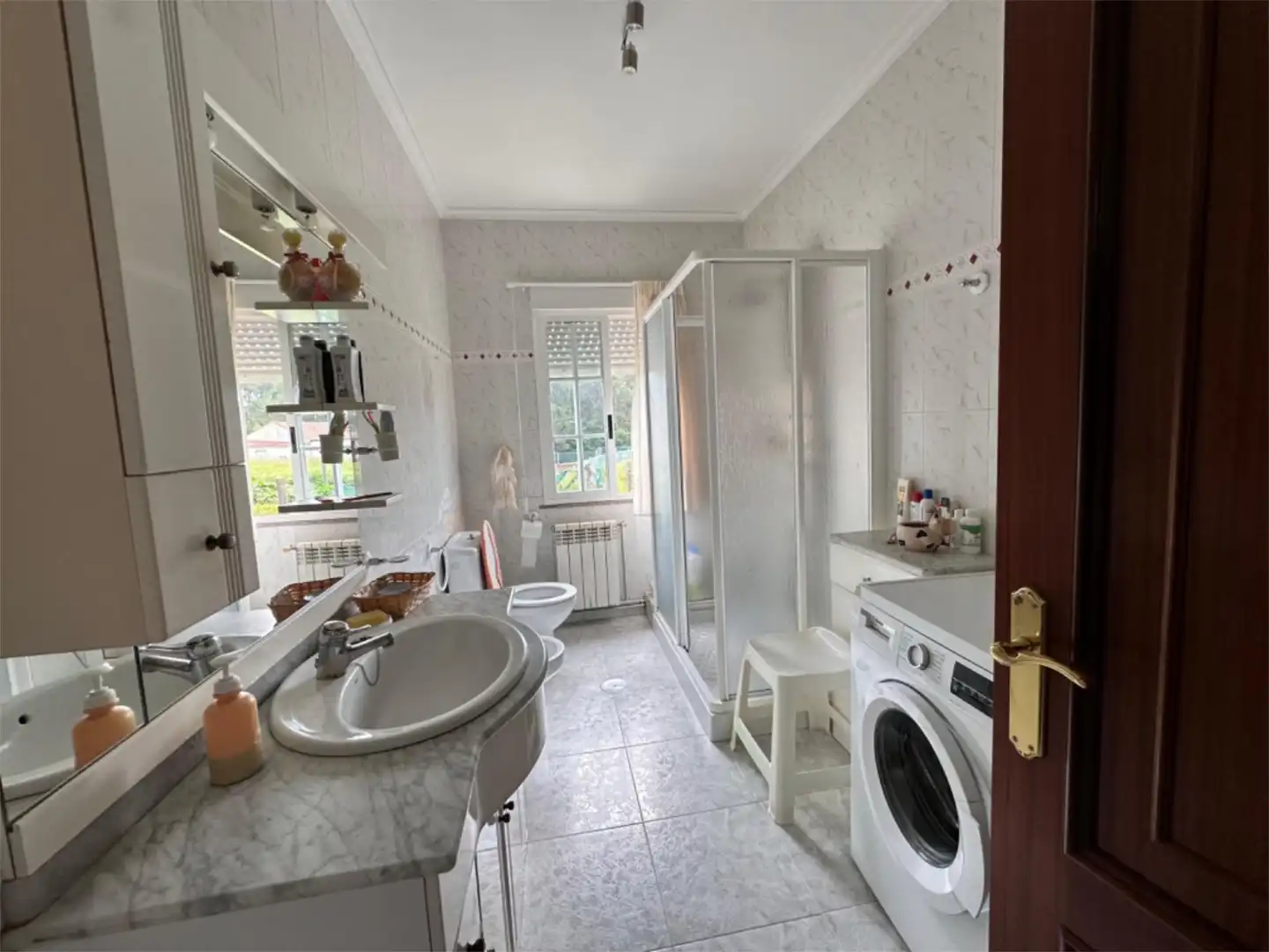 Bathroom of Houses for sale in Boiro  with Heating, Private garden and Terrace
