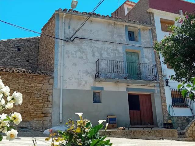 Casa adosada en Venta en Calle Peñas, 3 en Cigudosa