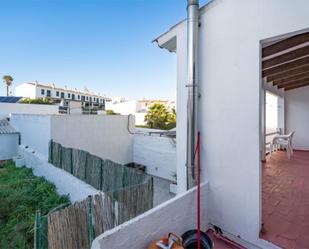 Vista exterior de Casa adosada en venda en Es Mercadal amb Terrassa i Balcó