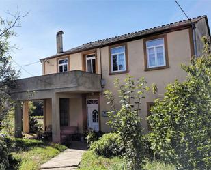 Vista exterior de Casa o xalet en venda en Lugo Capital amb Terrassa i Balcó