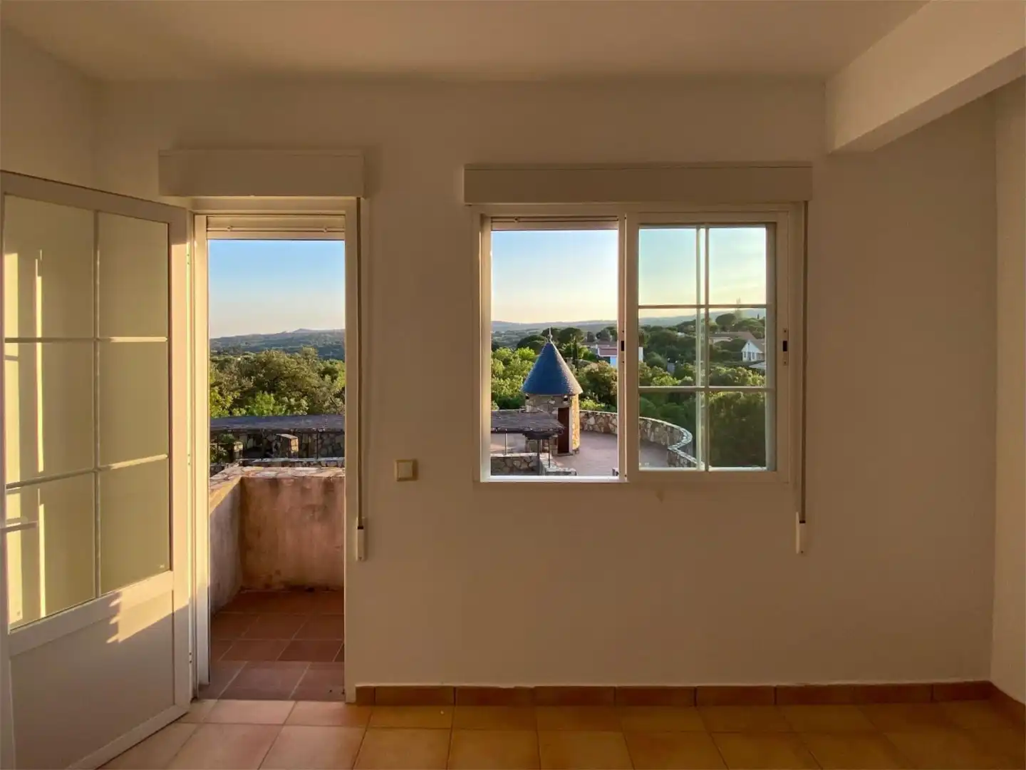 Wohnung zum Verkauf in Calle Castillo de Torrelobatón, 24, Cerro Alarcón Terrasse von Wohnung zum Verkauf in Valdemorillo mit Privatgarten, Terrasse und Abstellraum
