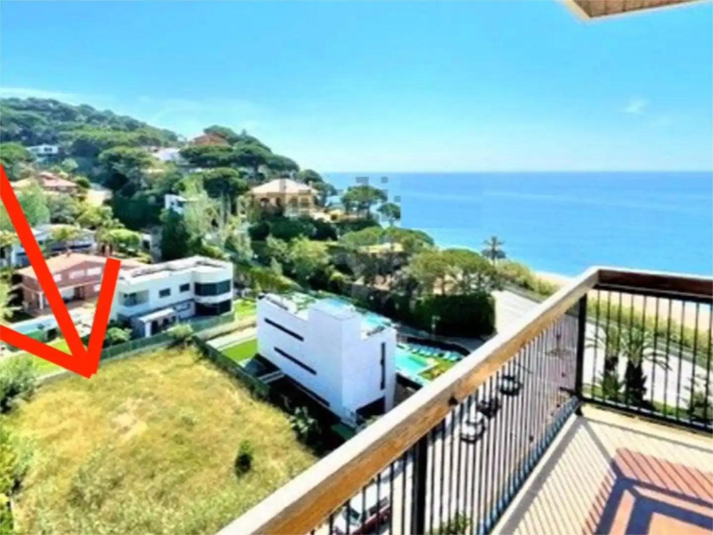 Exterior view of Land for sale in Sant Pol de Mar