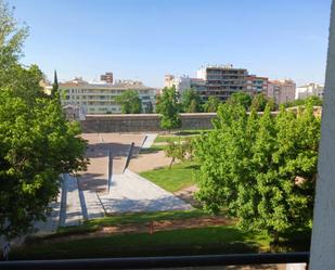 Exterior view of Flat to rent in Badajoz Capital  with Air Conditioner and Balcony