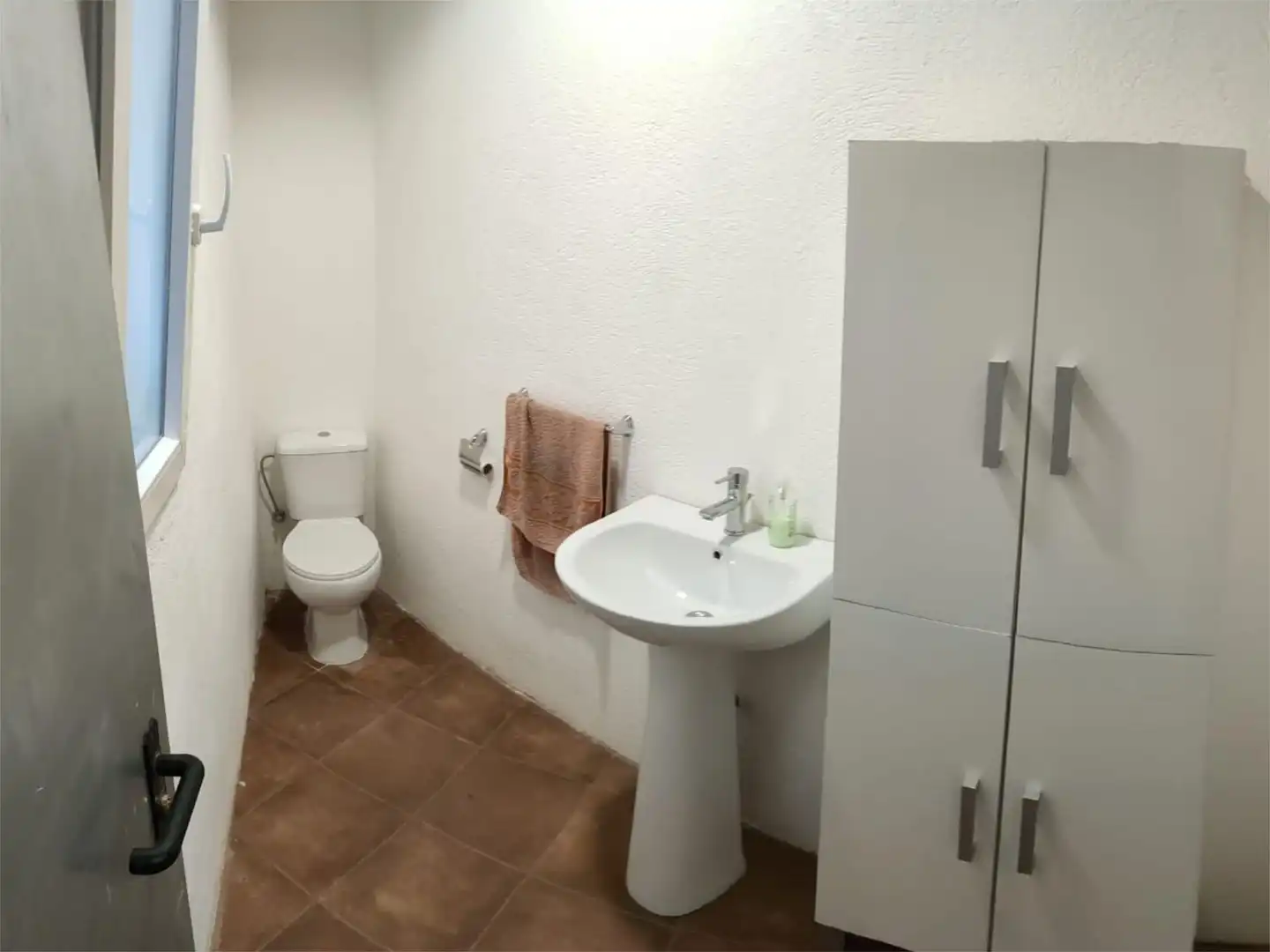 Casa adosada en venta en Carrer de Montserrat, 20, Sant Hipòlit de Voltregà Baño de Casa adosada en venta en Sant Hipòlit de Voltregà con Terraza