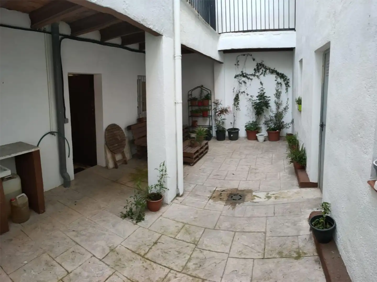 Casa adosada en venta en Carrer de Montserrat, 20, Sant Hipòlit de Voltregà Casa adosada en venta en Sant Hipòlit de Voltregà con Terraza