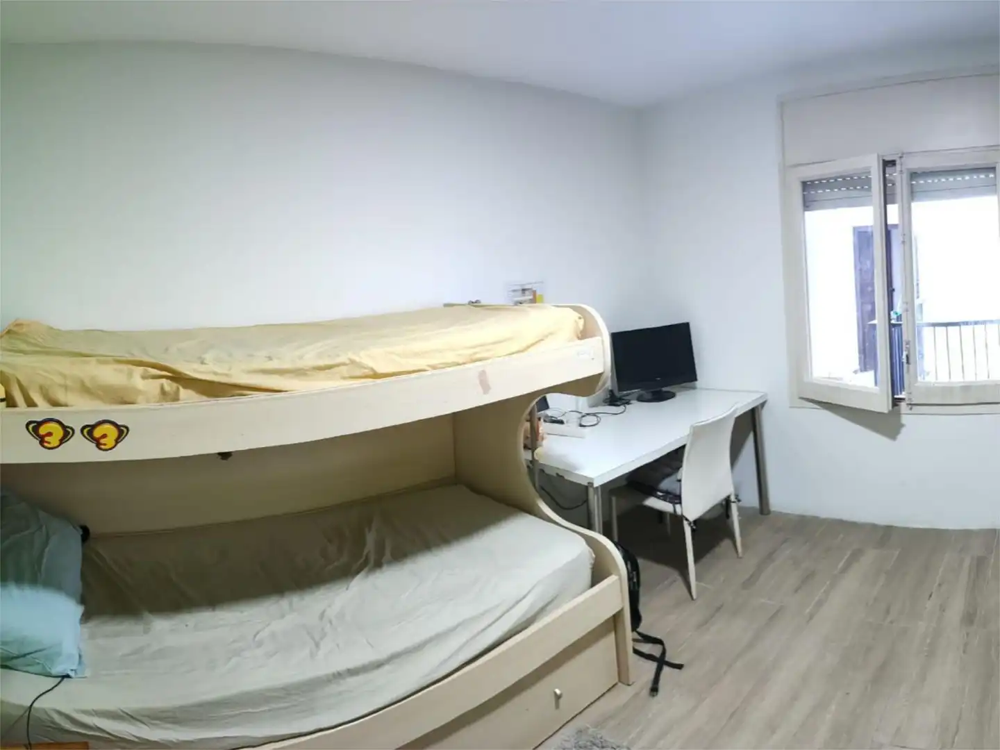 Casa adosada en venta en Carrer de Montserrat, 20, Sant Hipòlit de Voltregà Habitación de Casa adosada en venta en Sant Hipòlit de Voltregà con Terraza