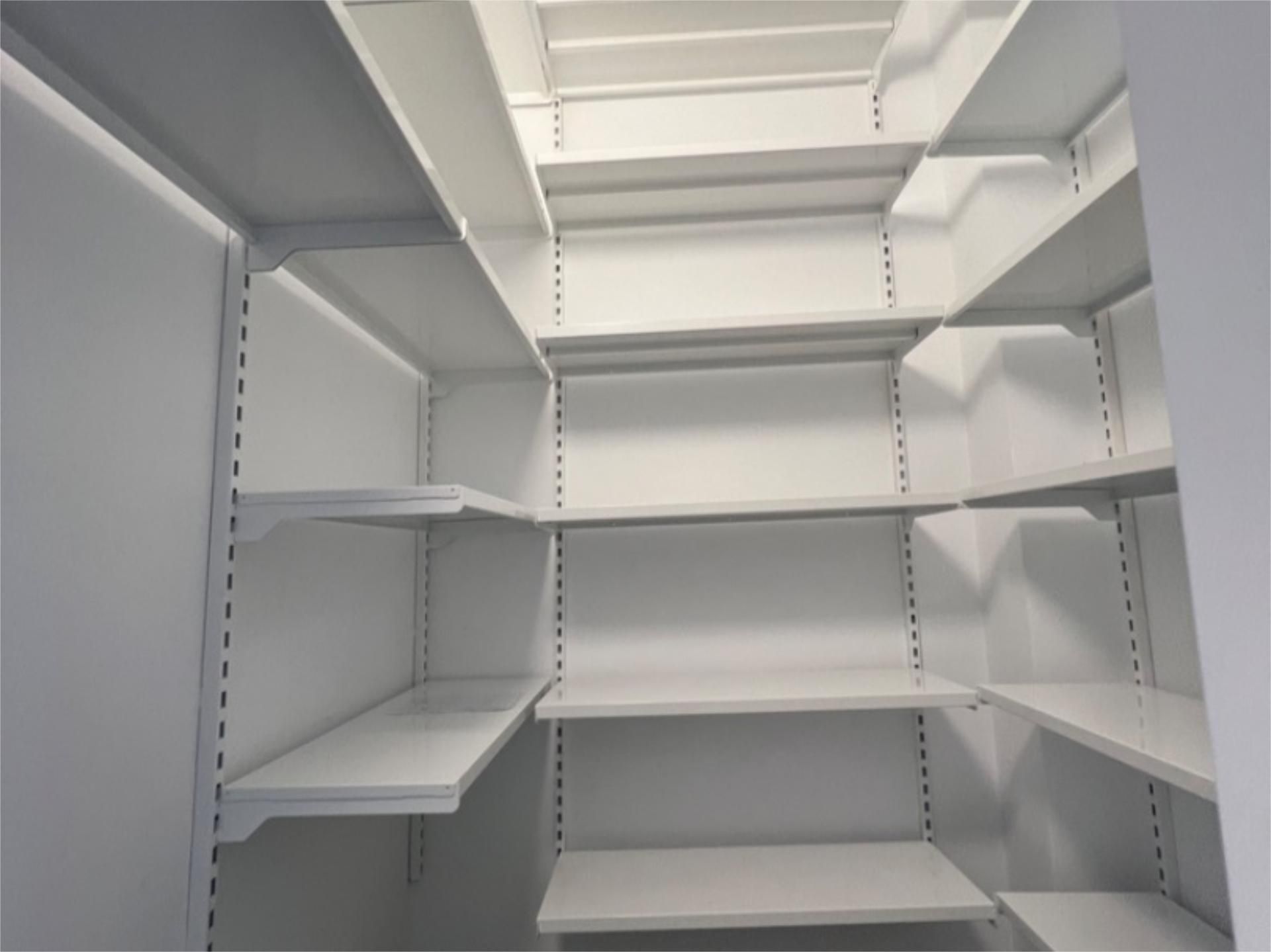 Box room to rent in Barañain
