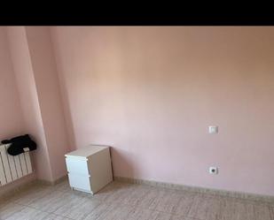 Bedroom of Flat to share in Arganda del Rey