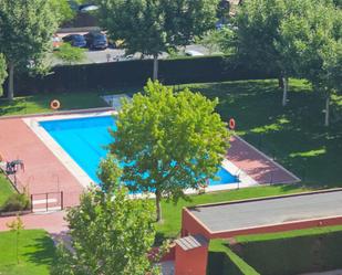 Swimming pool of Flat for sale in Móstoles  with Air Conditioner, Terrace and Swimming Pool
