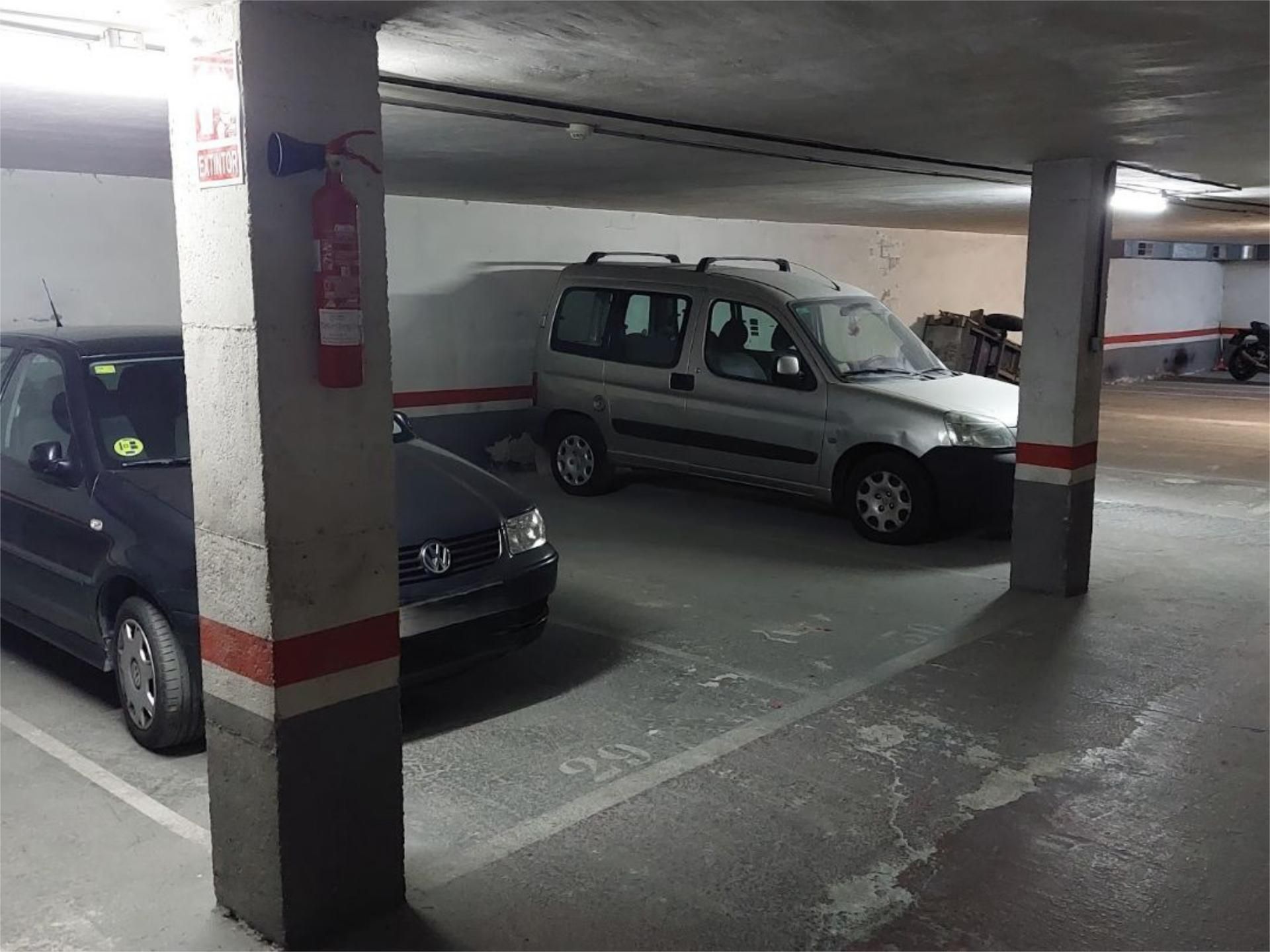 Garage for rent in Carrer del 8 de Març, 48, La Plana