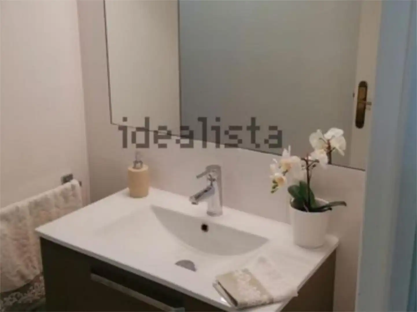 Casa o chalet en venta en Calle Doctor Layna Serrano, 13, Plan Sur - Amistad Baño de Casa o chalet en venta en Guadalajara con Jardín privado, Terraza y Piscina
