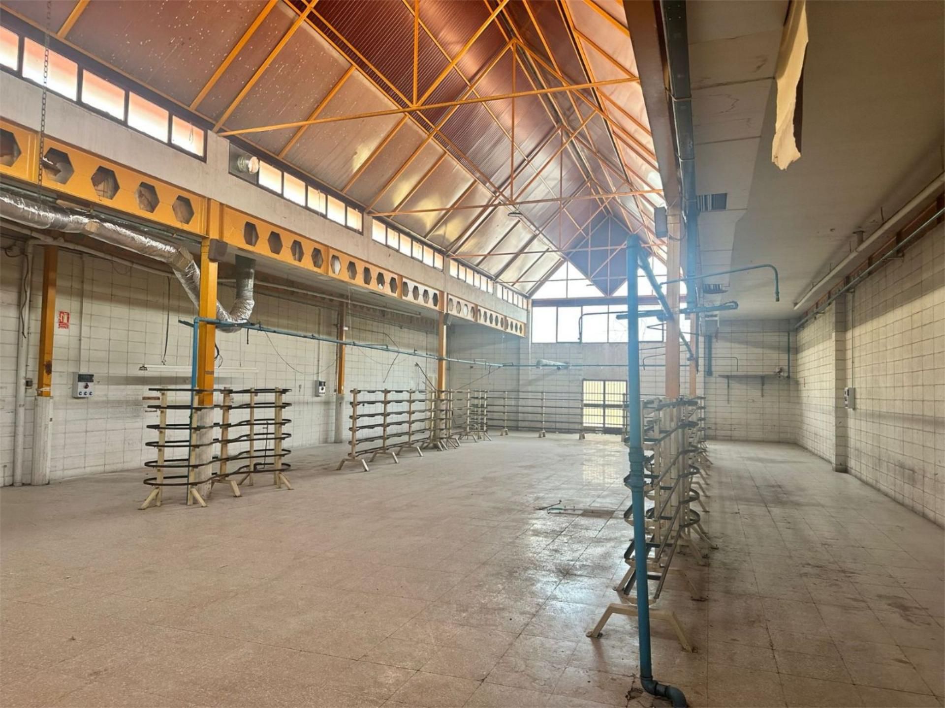 Nave industrial de alquiler en Calle Irlanda, 29, Campo Alto - Club de Campo Nave industrial de alquiler en Elda