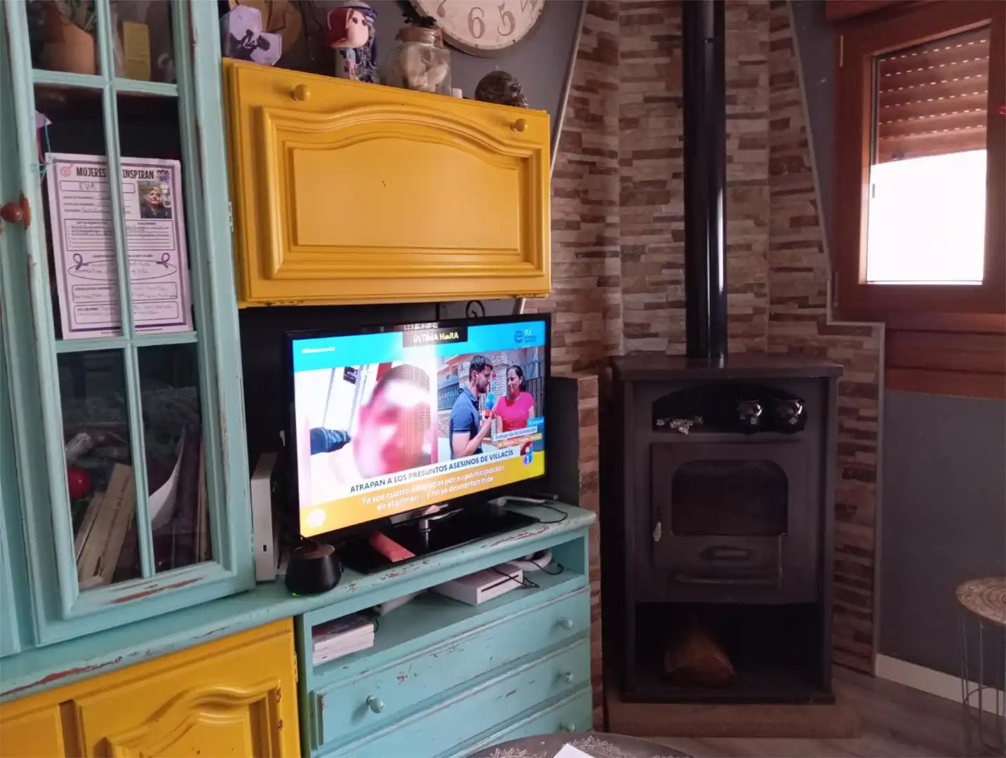 Living room of Flat for sale in Guisando  with Air Conditioner, Heating and Parquet flooring
